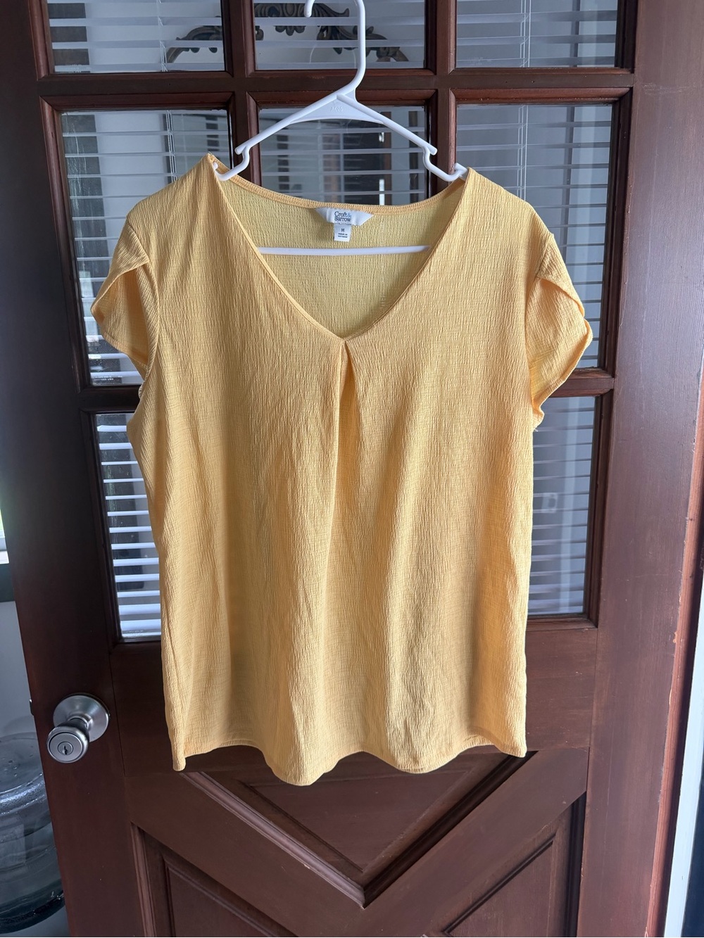 croft & barrow Soft Yellow V-Neck Short Sleeve Blouse